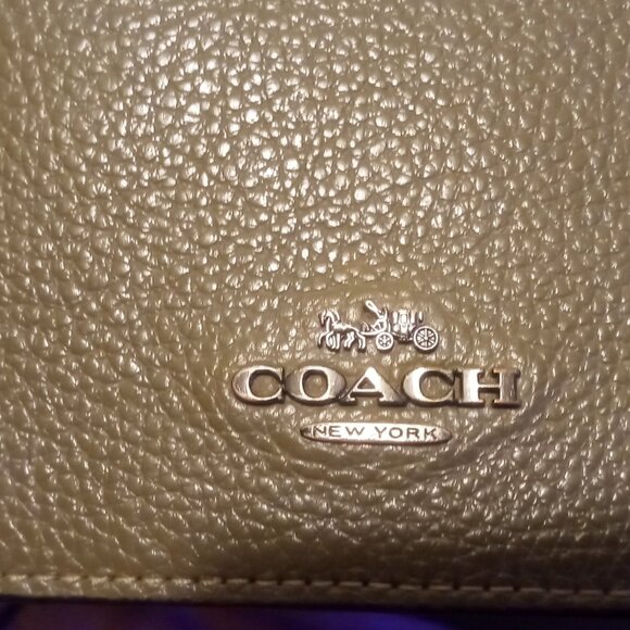 Coach Purse - Picture 2 of 7